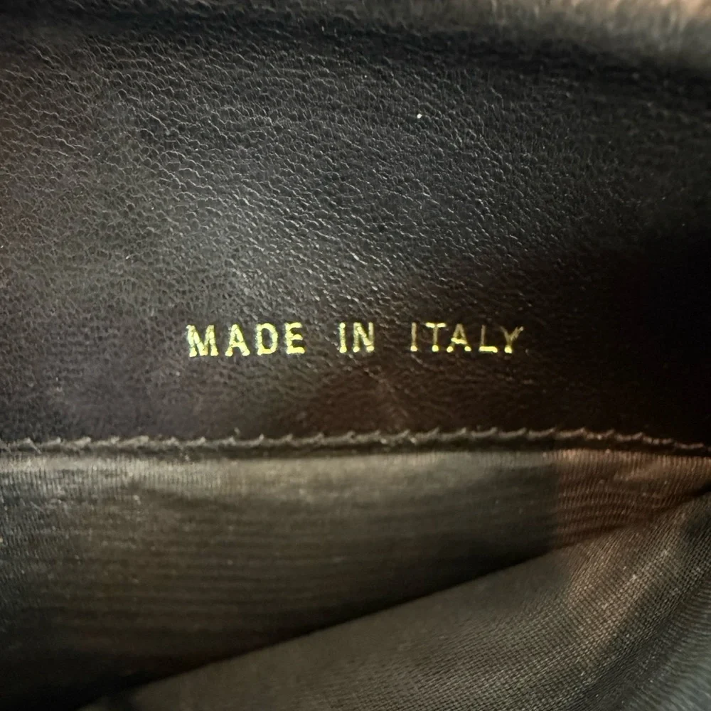 Chanel ‘Classic Flap wallet’ - Picture 10 of 16